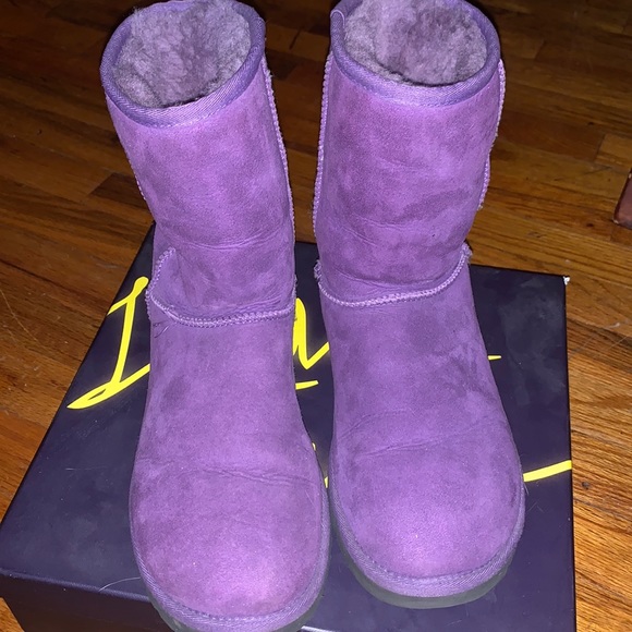Purple Uggs Sz 7 - Picture 2 of 3
